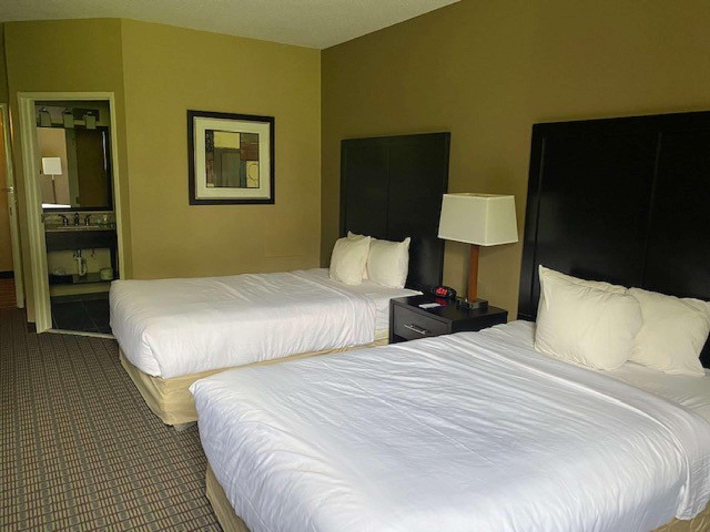 Surestay Plus By Best Western Jonestown Lebanon Valley Екстериор снимка